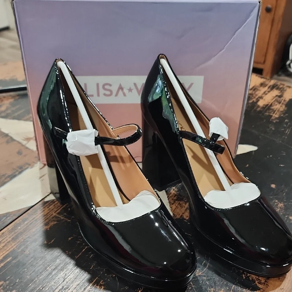 NEW! LISA VICKY Bobble Platform Pump In Black Patent New Womens 10